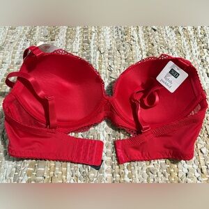 Red Lace Bra 36D NWT